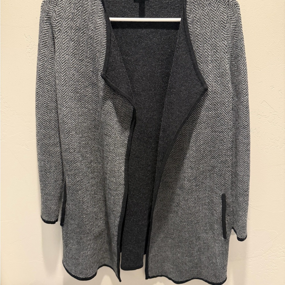 Talbots Women's Black and Gray Herringbone Cardigan